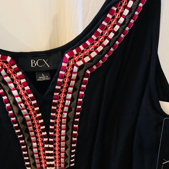 BCX Split Neck Embroidered Black Romper BLACK FRIDAY SALE - Picture 4 of 6